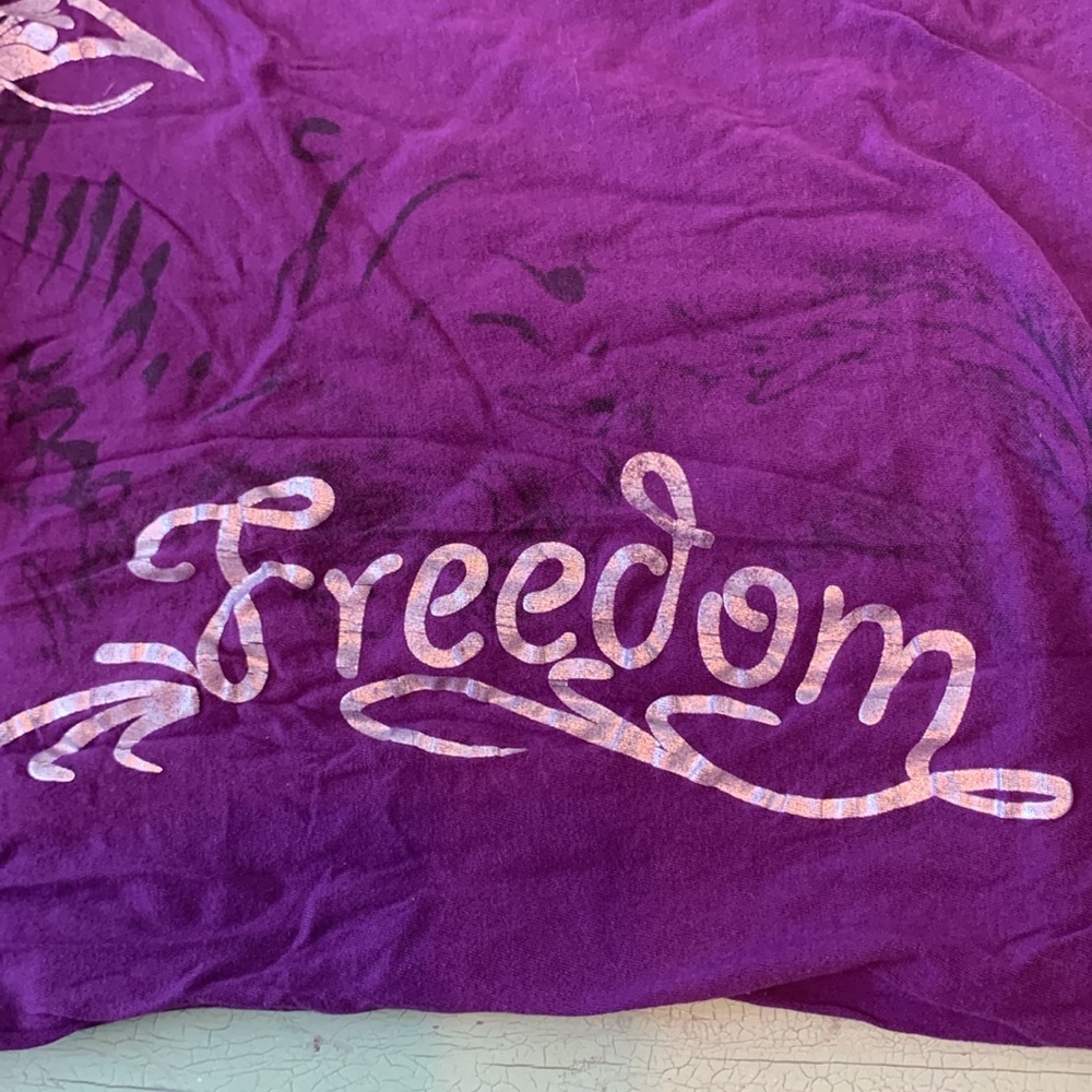 Purple Graphic Women's Top - Picture 5 of 6